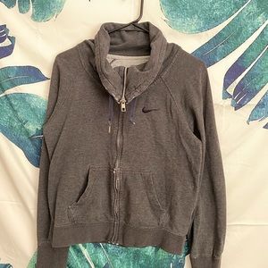 Nike Women’s Jacket (Grey)
